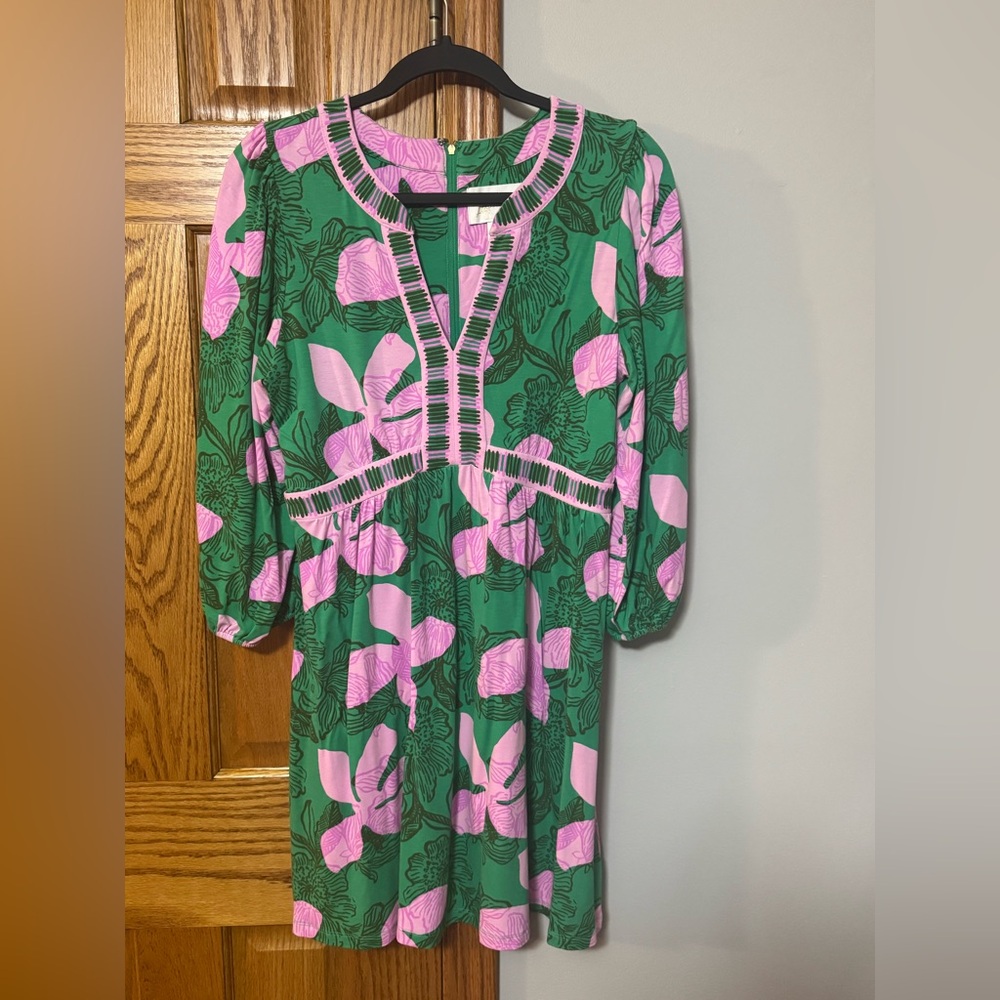 Lilly Pulitzer Wexlee dress w/shorts green pink EUC 8